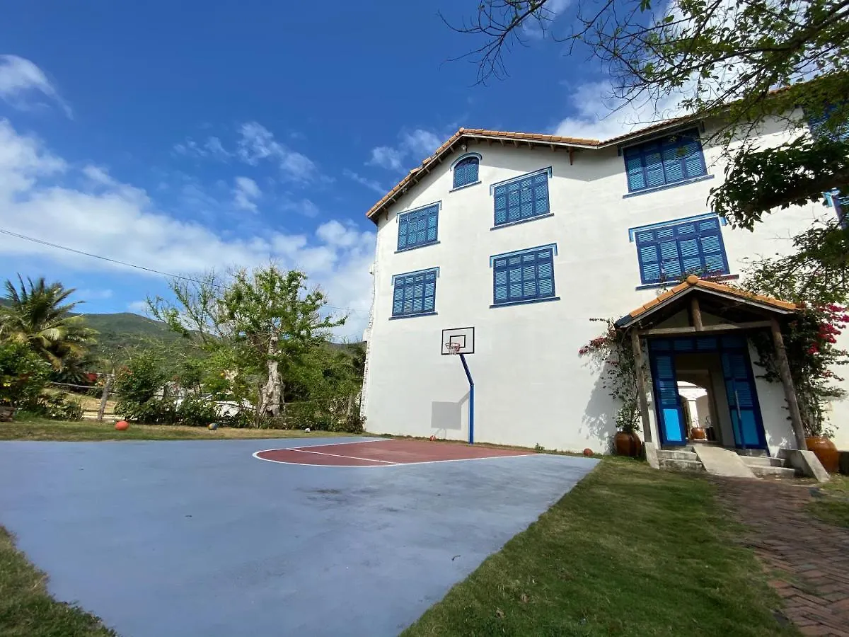 Vietnam Backpacker Hostels - Ninhvana Να Τρανγκ