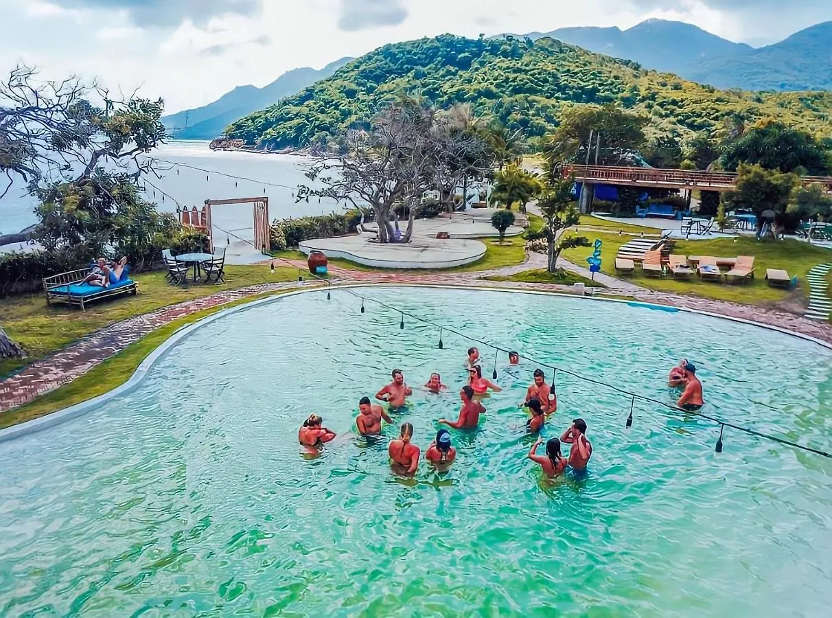Vietnam Backpacker Hostels - Ninhvana Να Τρανγκ