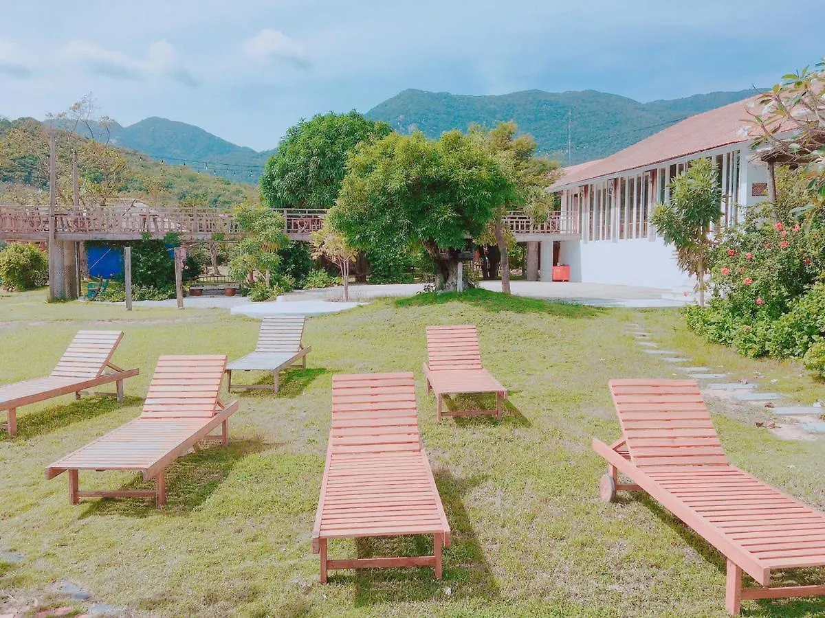 Vietnam Backpacker Hostels - Ninhvana Να Τρανγκ