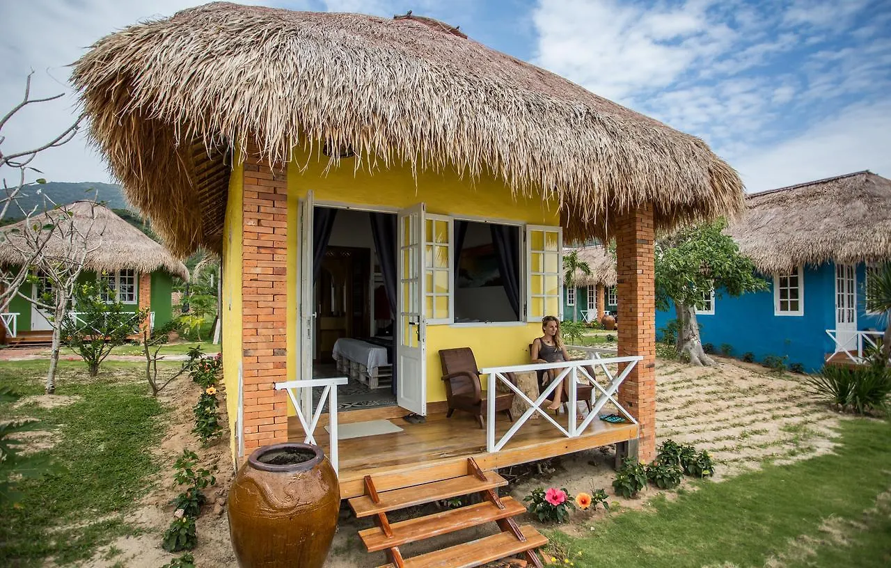 Vietnam Backpacker Hostels - Ninhvana Να Τρανγκ Βιετνάμ